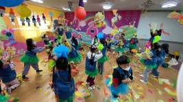 학교소식 > 유치원/초등학교 > 월랑초등학교병설유치원, 찾아오는 퍼포먼스 놀이 활동 실시 | 제주교육소식