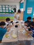 학교소식 > 유치원/초등학교 > 삼성초, 4학년 가족사랑 케이크 만들기 체험학습 실시 | 제주교육소식