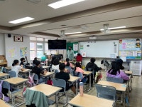 학교소식 > 유치원/초등학교 > 김녕초, “한라산이 기억하는 한산 부종휴 선생님과의 동행” 강의 실시 | 제주교육소식
