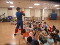 학교소식 > 유치원/초등학교 > 찾아오는 문화예술공연 매직버블쇼 관람 | 제주교육소식