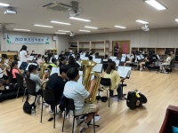 학교소식 > 유치원/초등학교 > 신제주초, 신제주윈드오케스트라, 여름음악캠프 실시 | 제주교육소식