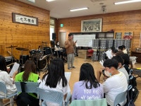 학교소식 > 유치원/초등학교 > 김녕초, ‘김녕 꼬마탐험대’ 만장굴 탐험 이야기를 담은 창작뮤지컬 아카데미에 참여하다 | 제주교육소식