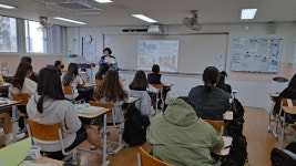 학교소식 > 전체 > 서귀중앙여중, 자기주도학습 진로캠프 운영 | 제주교육소식