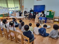 학교소식 > 전체 > 효돈초등학교병설유치원, 변화의 시작, 행동하는 제주 생태전환교육 실시 | 제주교육소식