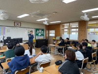 학교소식 > 유치원/초등학교 > 함덕초, 2023 학생 중심 생태탐구 프로젝트 ‘그린(Green) 나래’동아리 제비생태탐구 공동조사 관련 교육 실시... 