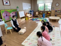 학교소식 > 유치원/초등학교 > 월랑초등학교병설유치원, 찾아오는 생활안전교육(심폐소생술) 실시 | 제주교육소식