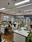 학교소식 > 유치원/초등학교 > 수원초, 제 1회 학부모교실 꽃 향기를 느끼며 테이블 센터피스 만들기 운영 | 제주교육소식