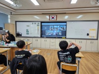 학교소식 > 유치원/초등학교 > “대만 친구들에게 제주도에 대해 알려줘요” 신례초, 대만 인애초등학교(RenAi Elementary school)와... 