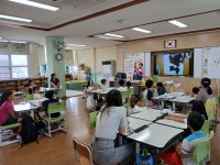 학교소식 > 유치원/초등학교 > 서귀포초, 마을교육활동가와 함께 하는 생태환경교육 제주바당캔들 만들기 프로그램 운영 | 제주교육소식