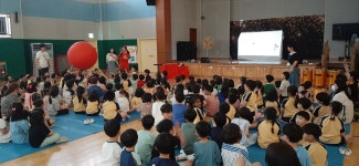 학교소식 > 유치원/초등학교 > 제주중앙초등학교병설유치원, 2024년 유*초 이음교육 도서를 활용한 인형극 관람 실시 | 제주교육소식