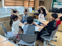 학교소식 > 유치원/초등학교 > 표선초, 2학년 인.지.감. 별난 북트럭 독서 프로그램 운영 | 제주교육소식