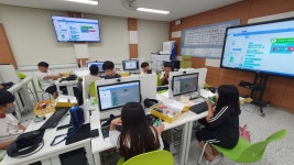 학교소식 > 유치원/초등학교 > 조천초, 2024년 디지털새싹캠프 연계, AI 정보교육 중심학교 로봇코딩캠프 운영 | 제주교육소식