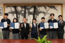 학교소식 > 고등학교 > 영주고등학교, 제주제일교회 하반기 장학금 수여식 | 제주교육소식