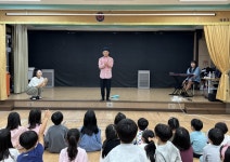 학교소식 > 유치원/초등학교 > 북촌초, 찾아오는 문화예술 프로그램 마임극 실시 | 제주교육소식