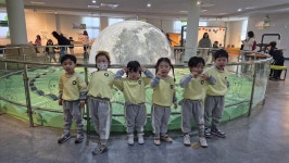 학교소식 > 유치원/초등학교 > 해안초등학교병설유치원, 유·초 연계 현장체험학습 실시 | 제주교육소식