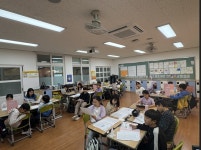 학교소식 > 유치원/초등학교 > 2025학년도 표선초 4학년, 탐구 단원 연계 국가유산 프로그램(제주 민요 부르기) 실시 | 제주교육소식