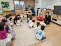 학교소식 > 유치원/초등학교 > 제주중앙초등학교병설유치원, 찾아오는 생활안전교육(심폐소생술) 실시 | 제주교육소식