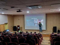 학교소식 > 전체 > 제주중앙여자중학교, 3학년 대상 래퍼와 함께하는 진로 특강, 공연 프로그램 운영 | 제주교육소식