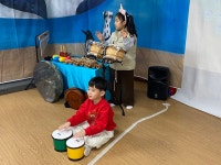 학교소식 > 유치원/초등학교 > 외도초등학교병설유치원, 찾아오는 음악동화 공연 관람(2) | 제주교육소식