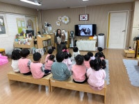 학교소식 > 전체 > 삼양초등학교병설유치원, 제주이해교육 ‘원감선생님이 들려주는 제주어 동화’ 실시 | 제주교육소식