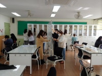 자료실 > 우수사례공유 > 2021서귀포대신중학교 학부모회 장식받침대(마크라메)만들기 | 학부모지원센터