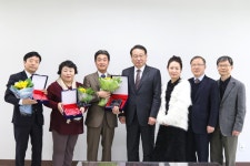 대학원 최고 CEO과정 공로패 전달식 개최 | 포토뉴스 | 중부소식방 | 중부광장 : 중부대학교