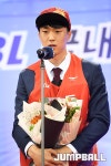 [17드래프트] ‘2R 1순위’ 정강호 ＂어떤 모습 보일 수 있을지 기대 돼＂