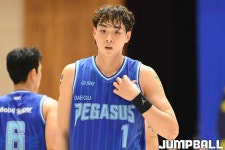 득점보다 리바운드가 많은 신주영, “슛 기회 때 자신있게 쏘겠다”