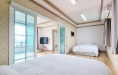 펜션 / 경상 경상남 도 - 점포라인