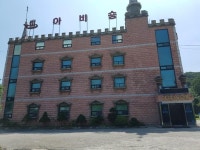 모텔 / 경기 안성시 - 점포라인