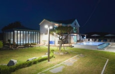 펜션 / 경기 안산시 - 점포라인