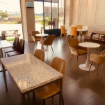 카페 / 경기 안성시 - 점포라인