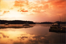 국가유산채널 > 참여 > 자료실 > 이야기 자료 > 상세보기: 경기도 안성 고삼지의 아침 국가유산채널