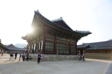 국가유산채널 > 참여 > 자료실 > 이야기 자료 > 상세보기: 고궁의 빛_경복궁 국가유산채널