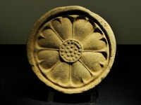 국가유산채널 > 참여 > 자료실 > 이야기 자료 > 상세보기: 백제 수막새-전북 익산 왕궁리유적전시관 국가유산채널