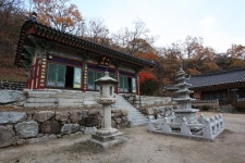 국가유산채널 > 참여 > 자료실 > 이야기 자료 > 상세보기: 용미리 석불입상 - 파주 용암사 국가유산채널