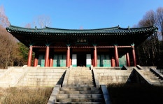 국가유산채널 > 참여 > 자료실 > 이야기 자료 > 상세보기: 낙성대 삼층석탑 (서울특별시 유형문화재 제4호) 국가유산채널