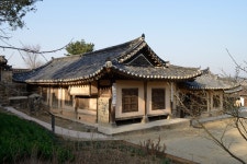 국가유산채널 > 참여 > 자료실 > 이야기 자료 > 상세보기: 추사 김정희선생 고택 (충남 유형문화재 제43호) 국가유산채널
