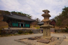 국가유산채널 > 참여 > 자료실 > 사진 자료 > 상세보기: 천불천탑의 화순 운주사지(和順 雲住寺址, 사적 제312호) 국가유산채널