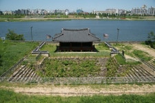 국가유산채널 > 참여 > 자료실 > 사진 자료 > 상세보기: 공주 공산성 만하루 국가유산채널