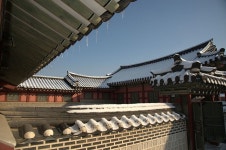 국가유산채널 > 참여 > 자료실 > 사진 자료 > 상세보기: 수원 화성행궁 ( 사적  제478호)의 설경 국가유산채널