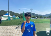 더쿠 - 축구 하나로 뭉친 ‘도내 유일 중등팀’ 제주서중 여자축구부 이야기