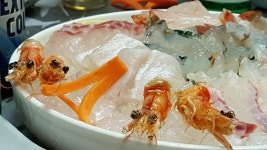 전국공무원노동조합 부산지역본부 북구지부 사상구청 맞은편 북부산세무서 옆에 삼정횟집으로...