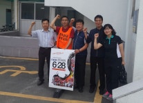 전국공무원노동조합 강원지역본부 동해시지부 연금개악 저지 결의대회 참가 1인시위 (2014.05.30~06.27/시청현관)-2