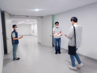 전국공무원노동조합 경기지역본부 경기도청지부 노조 신문 배포