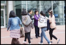 전국공무원노동조합 서울지역본부 마포구지부 출근선전전-공무원ⓤ신문 제24호 배부 