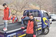 전국공무원노동조합 부산지역본부 사하구지부 연탄은행 후원과 봉사했던 사진입니다.^^