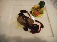 KJCLUB - たまには、朝食兼昼食にステーキ(beef steak)