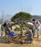 아시아나항공, 식목일행사로 ‘희망의 숲’ 조성 - KNS뉴스통신 아시아나항공, 식목일행사로 ‘희망의 숲’ 조성