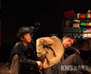 인천종합문화예술회관, 이만희 작가의 늙은 자전거 공연 준비 - KNS뉴스통신 인천종합문화예술회관, 이만희 작가의 늙은 자전거 공연 준비